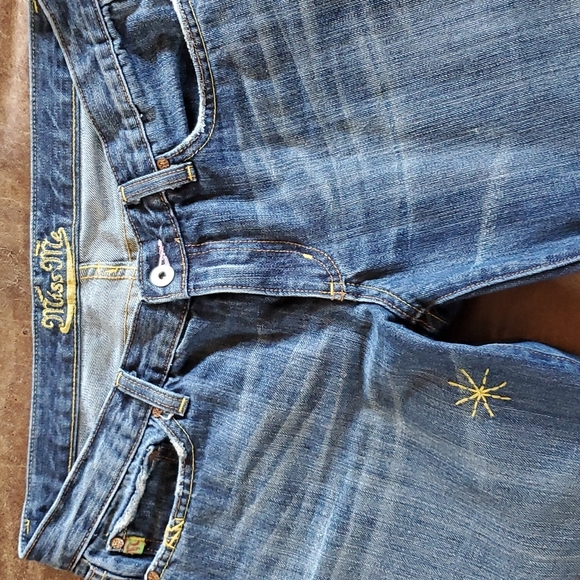 Miss Me embroidered jeans size 31 - Picture 2 of 6